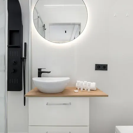 Przytulne Blisko Bloni Krakowskich By Renters Appartamento